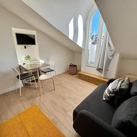 Vittorio Piazza Bodoni 아파트